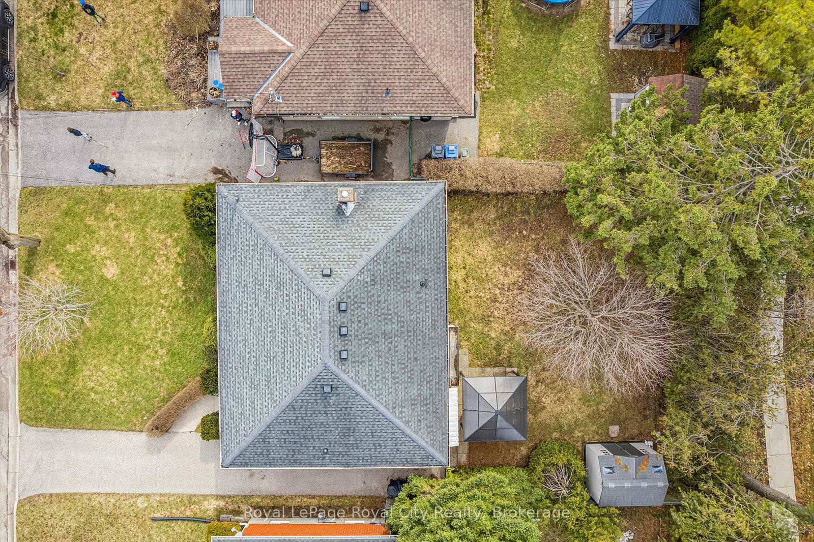 10 Paul Avenue • Guelph, ON photo 43