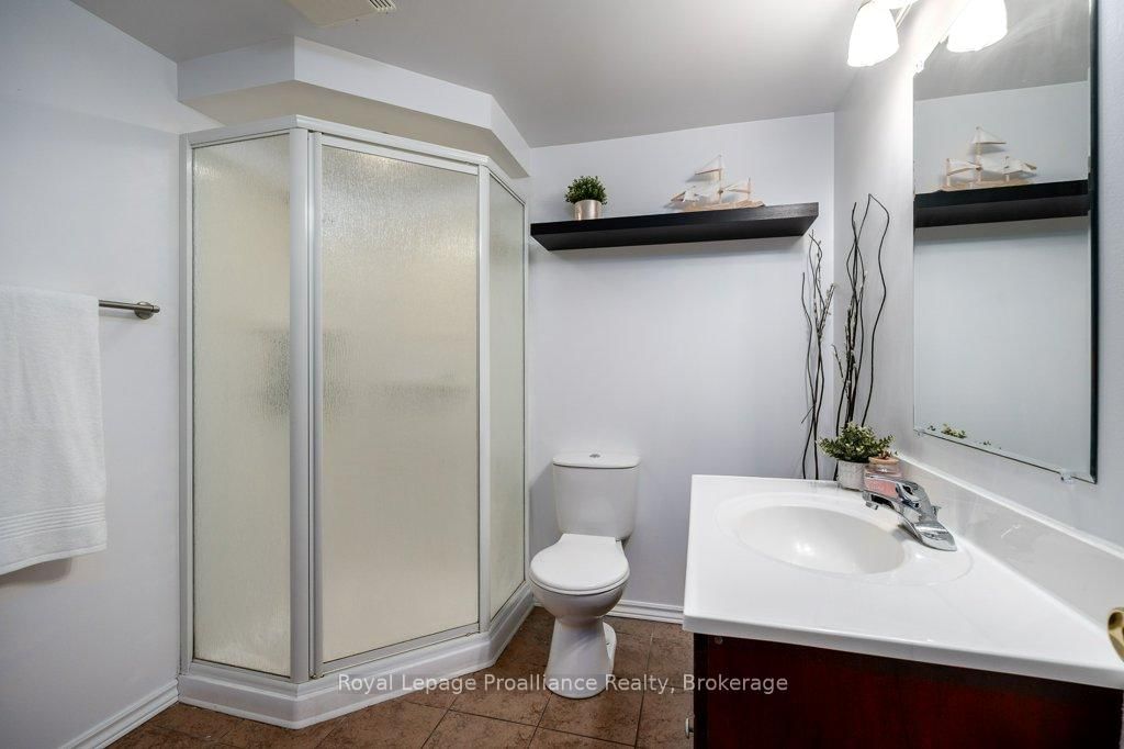 92 Wallbridge Crescent • Belleville, ON photo 33