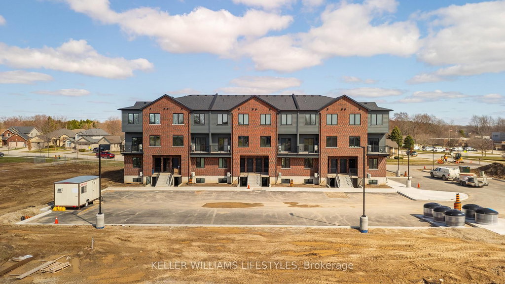 82 - 470 Darcy Drive
