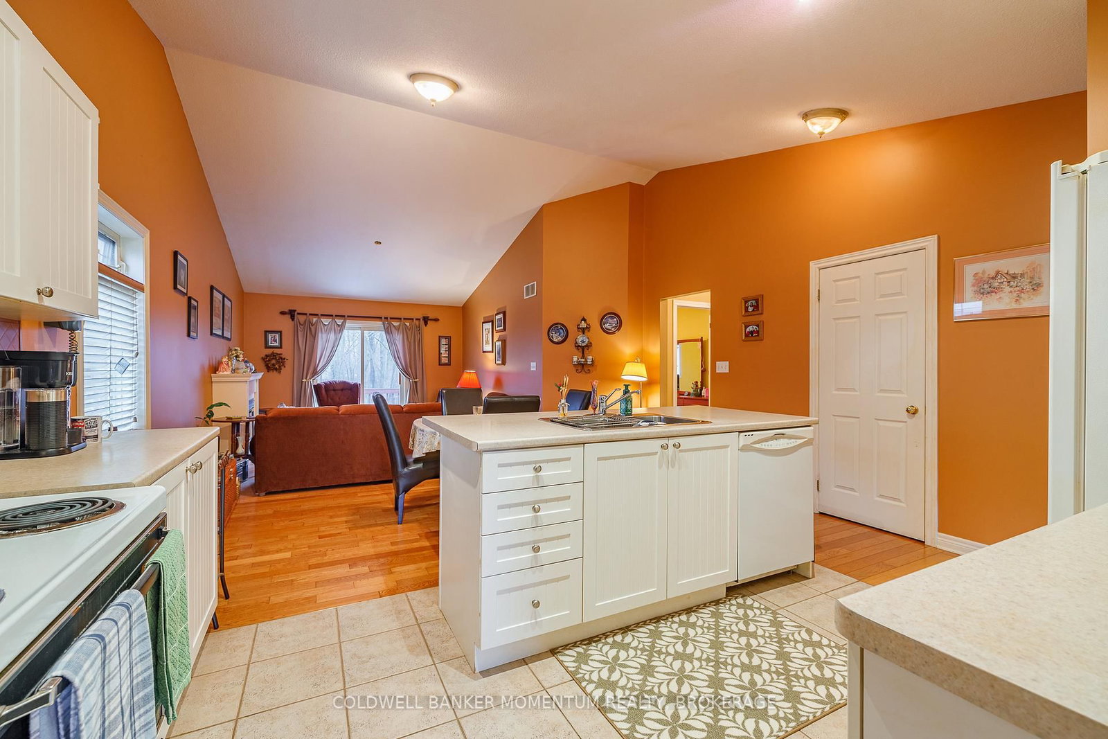 47 Thorold Avenue • Thorold, ON photo 12