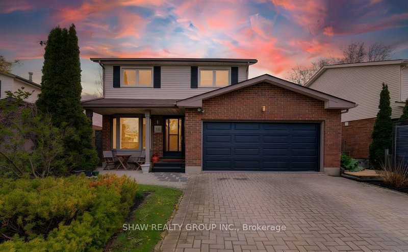 108 Clearwater Crescent