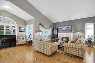 65 Kimberwick Crescent • Ottawa, ON photo 9
