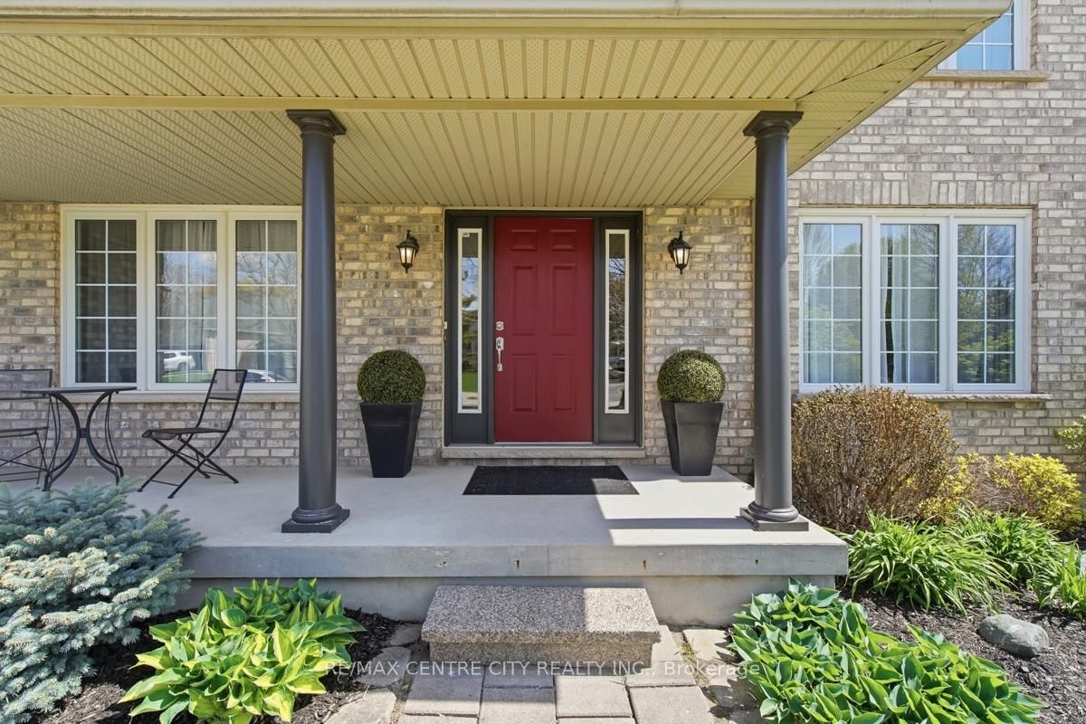 6 Trillium Court, Middlesex Centre — photo 1