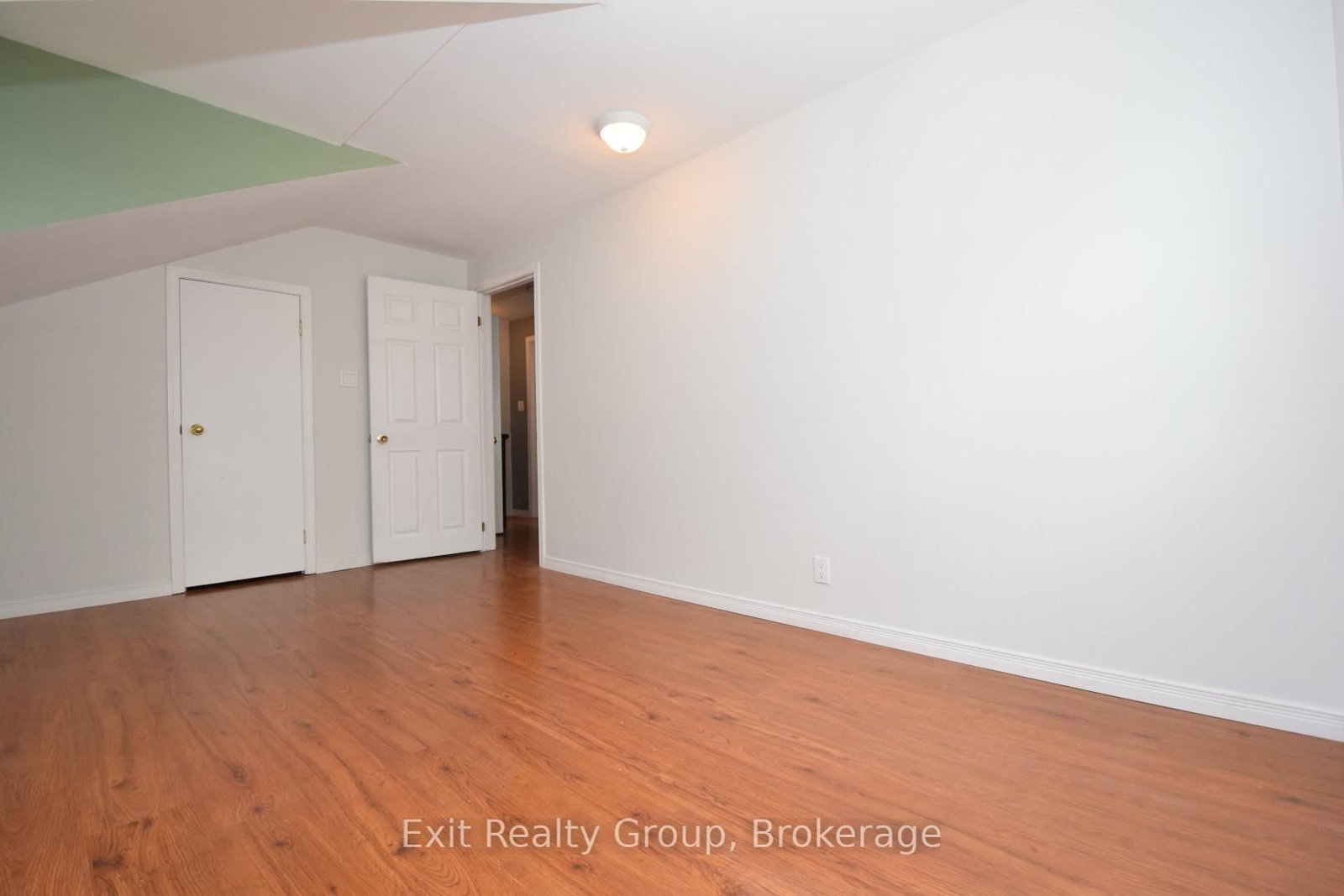 11 Flindall Street • Quinte West, ON photo 11