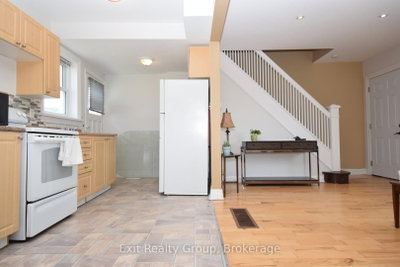 13 Flindall Street — photo 6