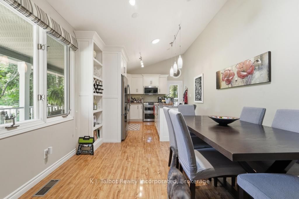 6 David Street E • Bluewater, ON photo 12