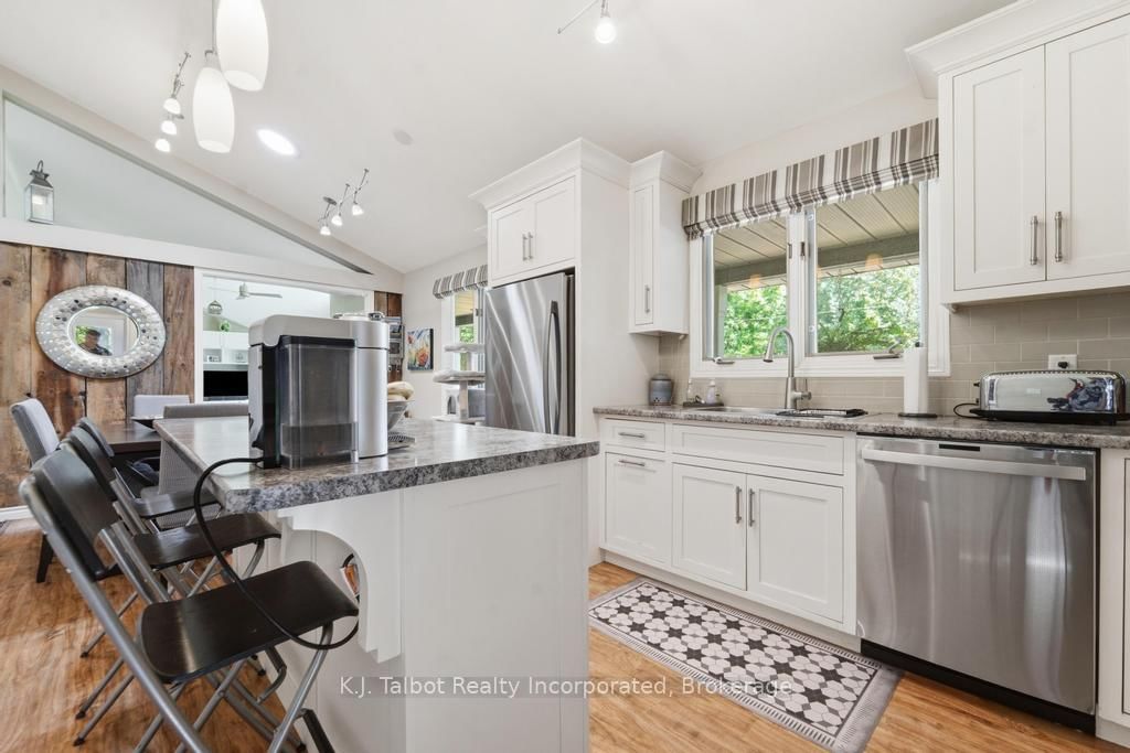 6 David Street E • Bluewater, ON photo 16