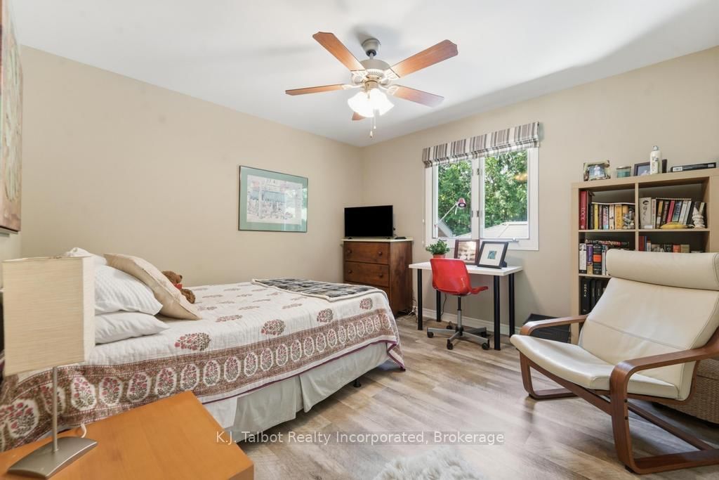 6 David Street E • Bluewater, ON photo 20