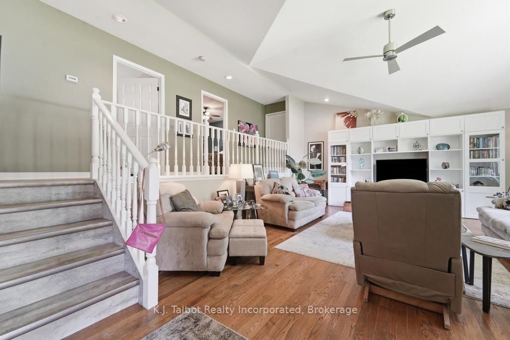 6 David Street E • Bluewater, ON photo 6