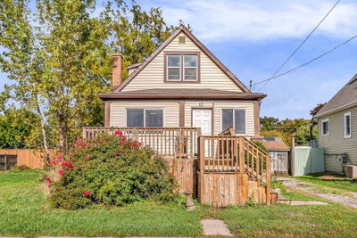 10 Locarno Avenue • Hamilton, ON photo 2