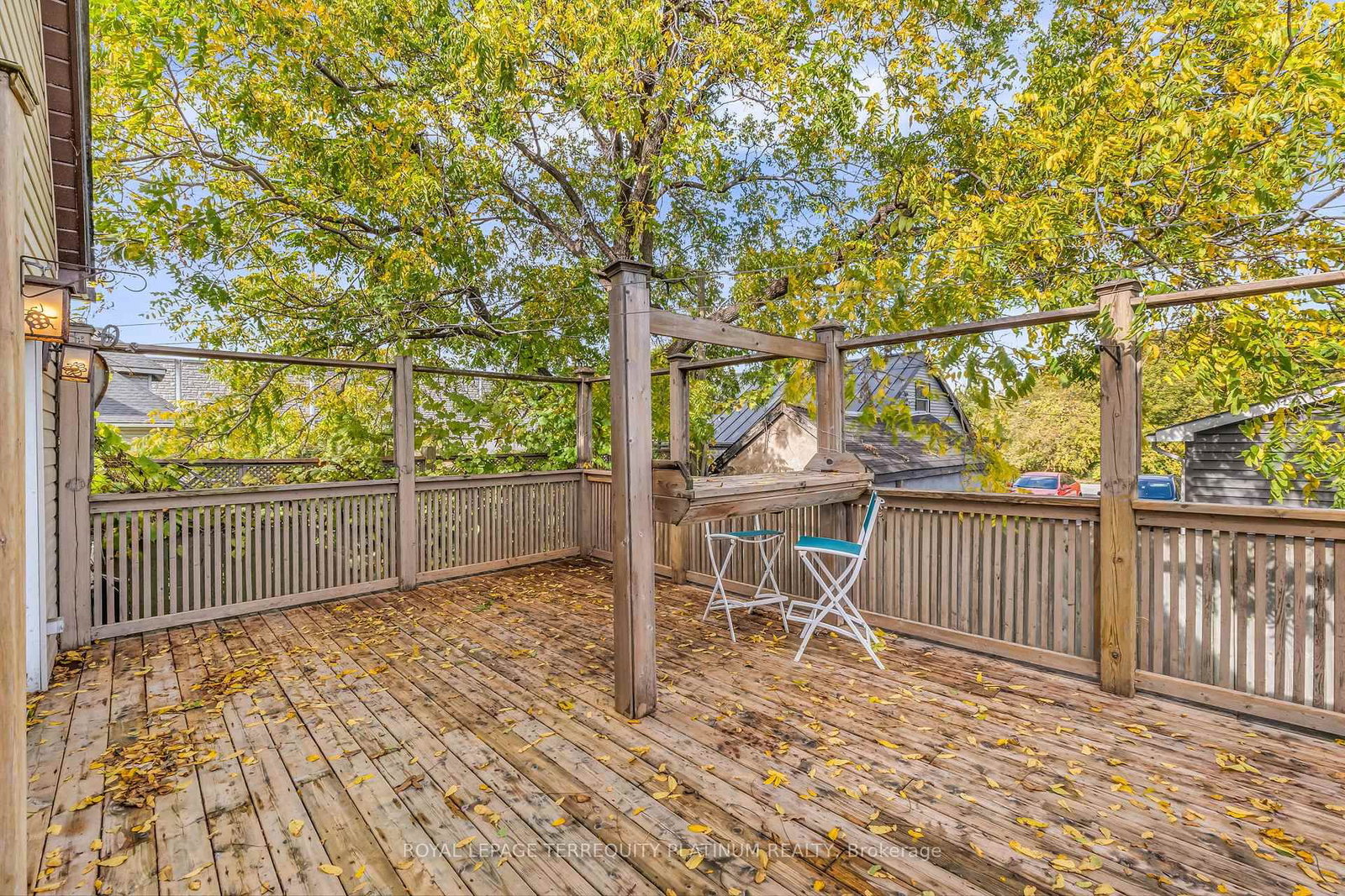 10 Locarno Avenue • Hamilton, ON photo 36