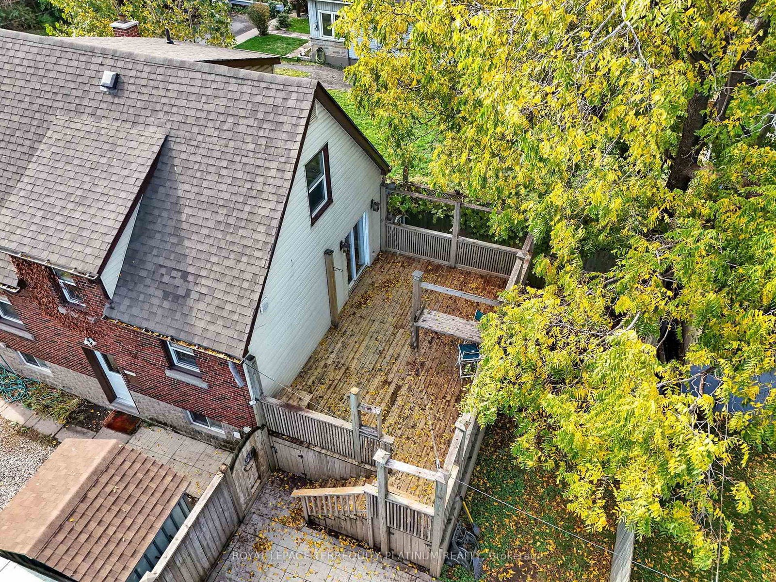 10 Locarno Avenue • Hamilton, ON photo 46