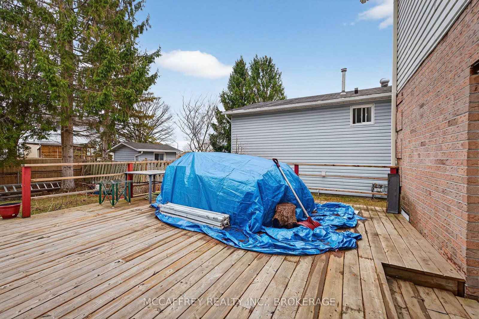 1311 CUTHBERTSON Avenue • Brockville, ON photo 43