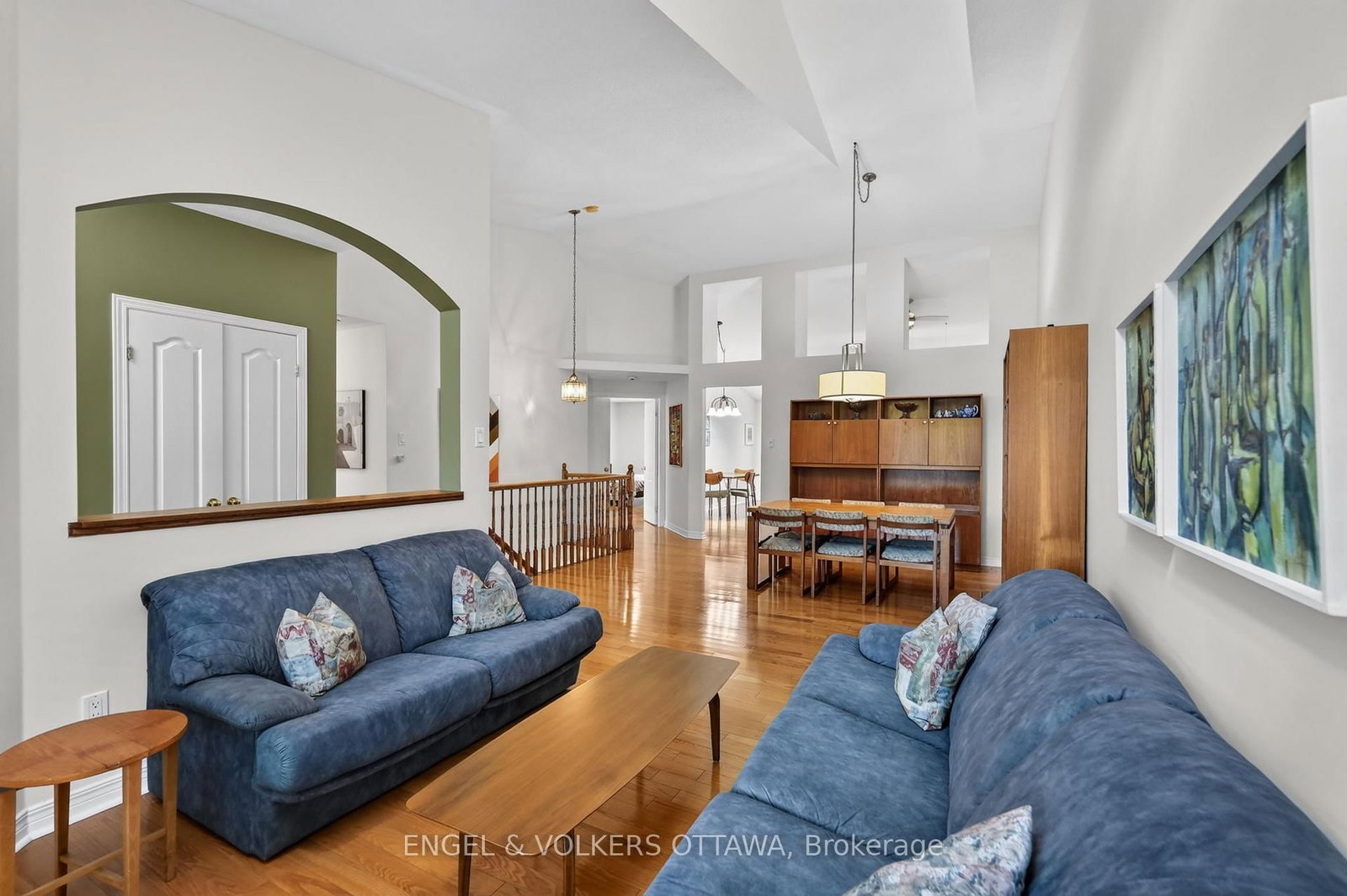 10 Waterthrush Crescent • Kanata, ON photo 11