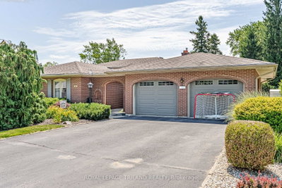 189 Huntington Crescent • Thames Centre, ON photo 5