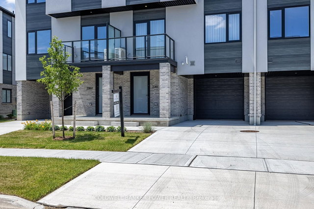 30 - 3361 DAVID MILNE Way