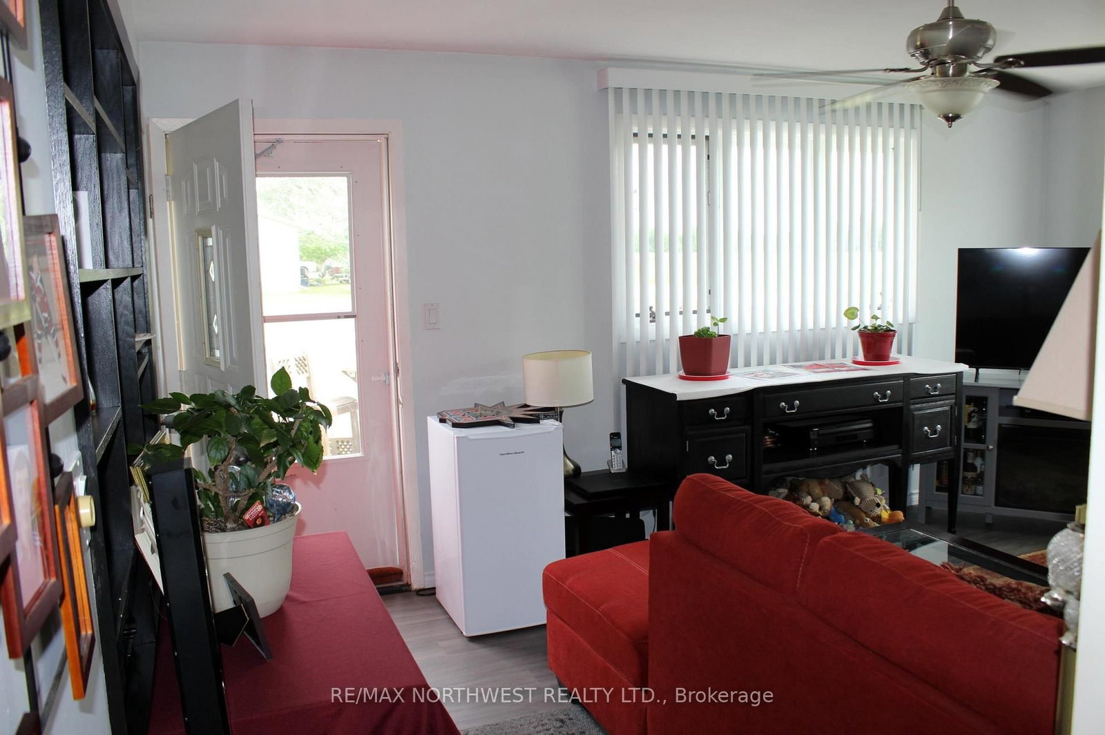 705-707 LORENA STREET • Rainy River, ON photo 15
