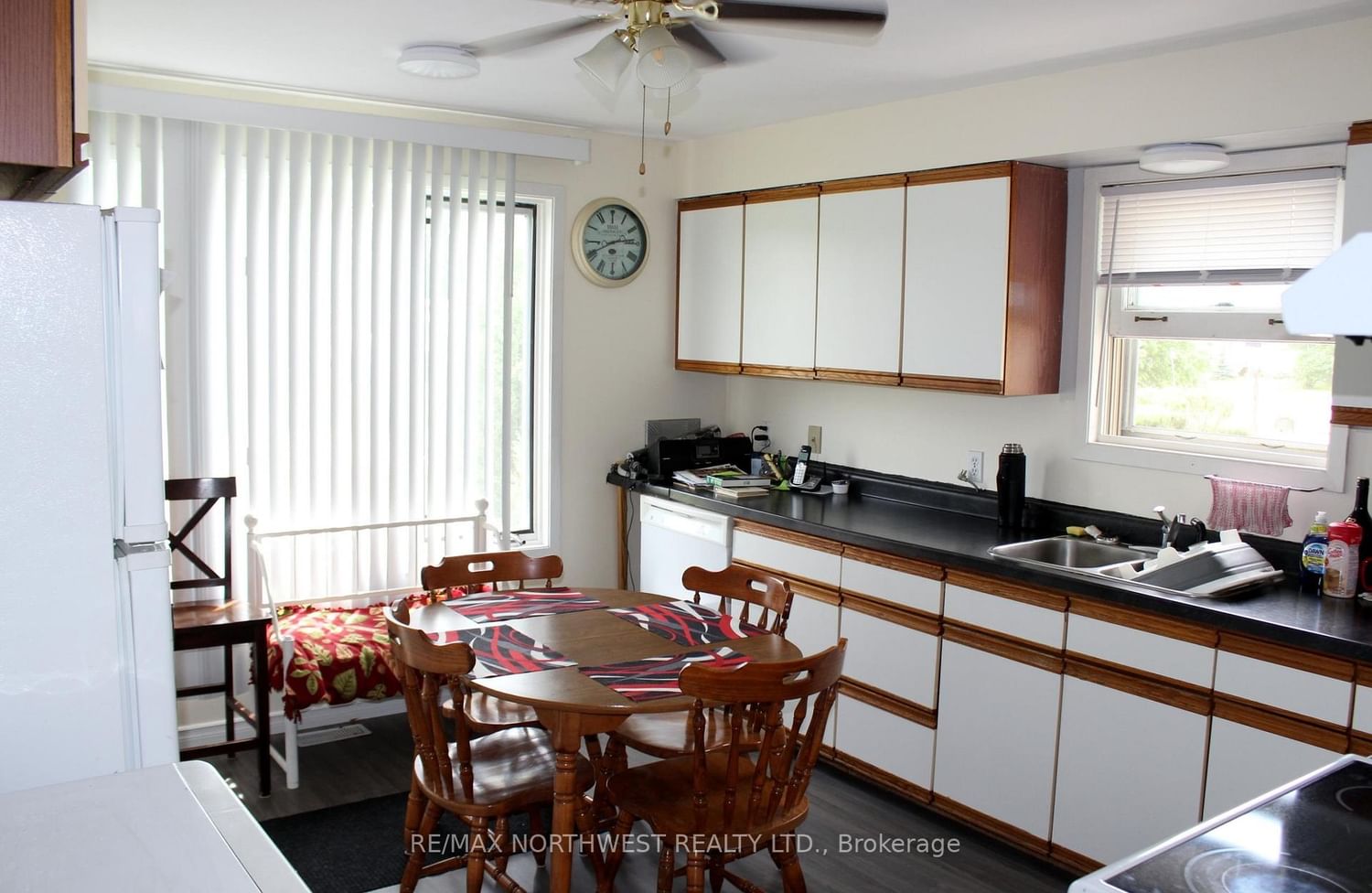 705-707 LORENA STREET • Rainy River, ON photo 20