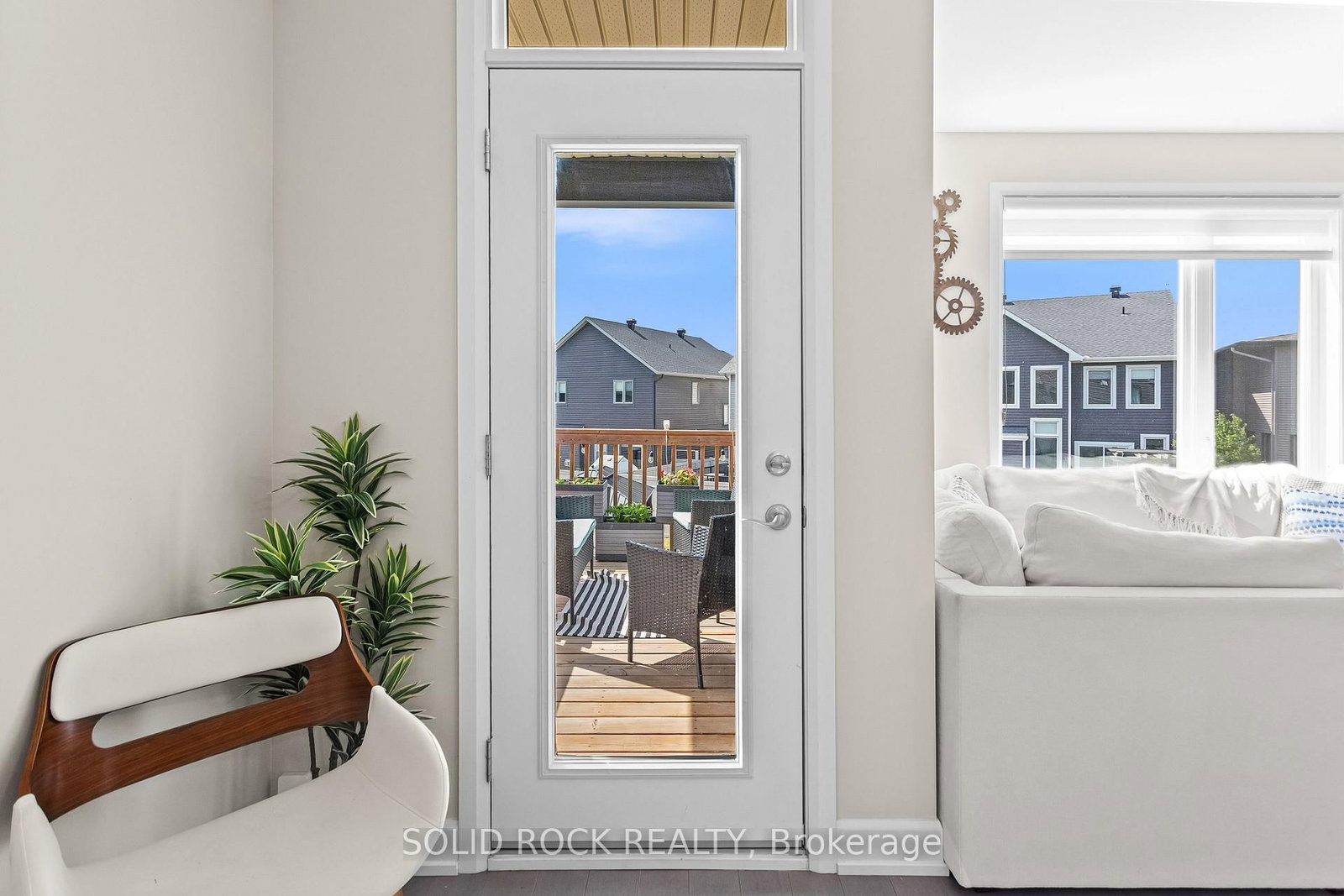 335 Grackle Street • Ottawa, ON photo 11