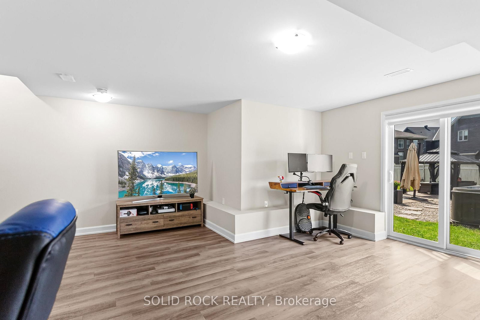 335 Grackle Street • Ottawa, ON photo 31