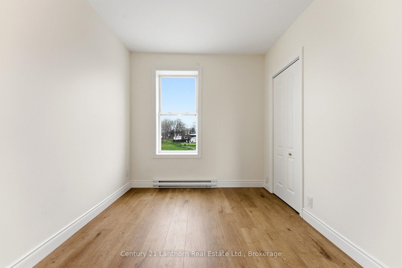 16 Store Street • Prince Edward County, ON photo 40