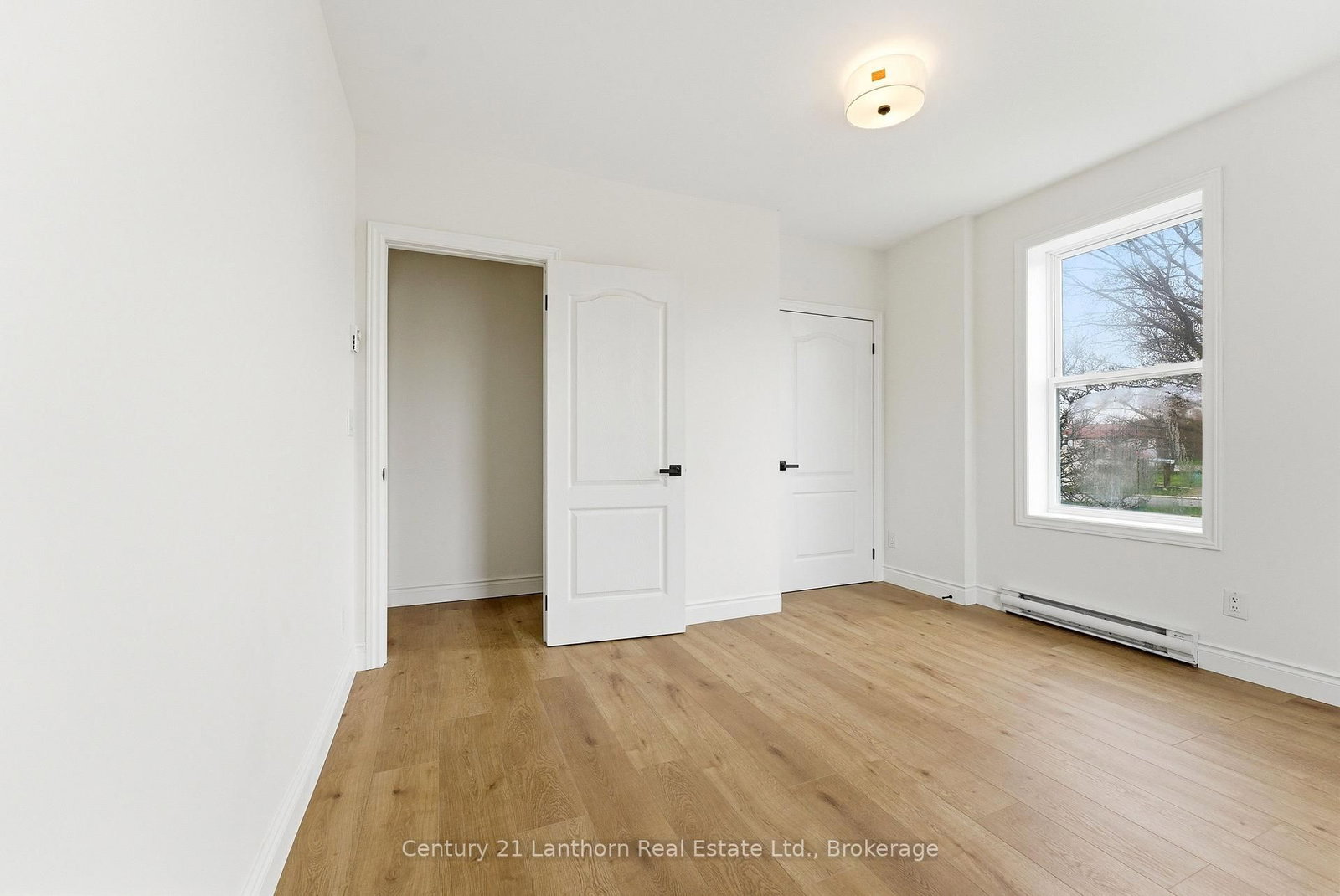 16 Store Street • Prince Edward County, ON photo 42