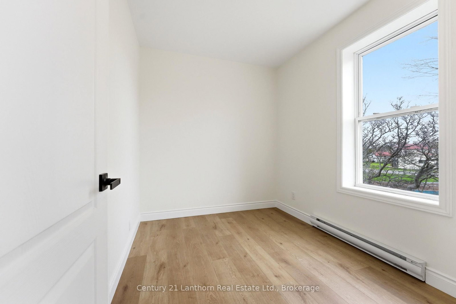 16 Store Street • Prince Edward County, ON photo 43
