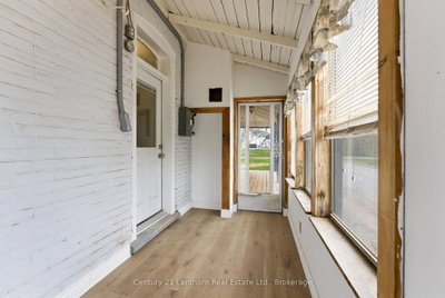 16 Store Street • Prince Edward County, ON photo 8