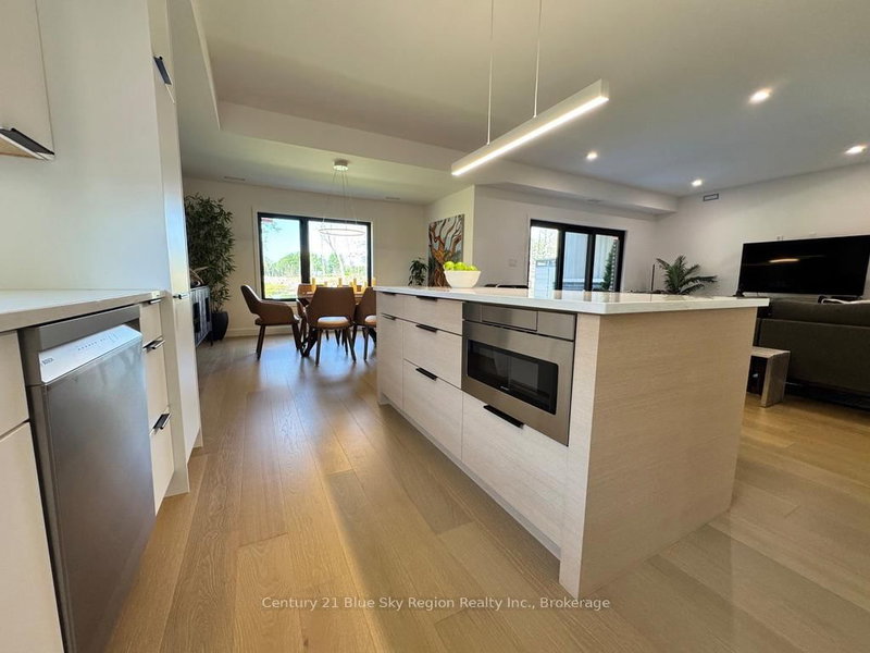 19 Katie Ann Cres photo 5