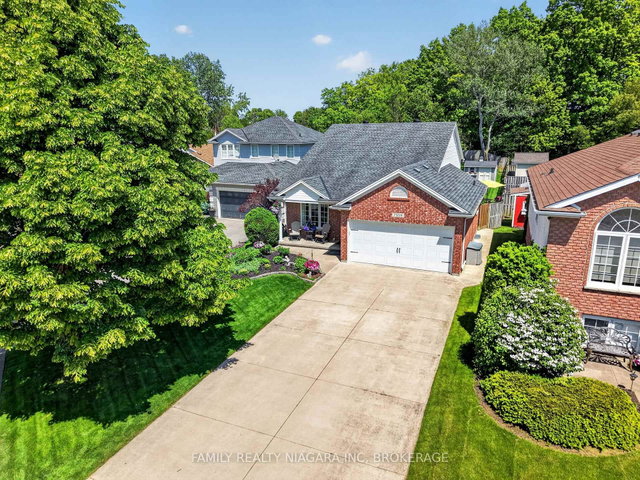 7558 Canterbury Crescent