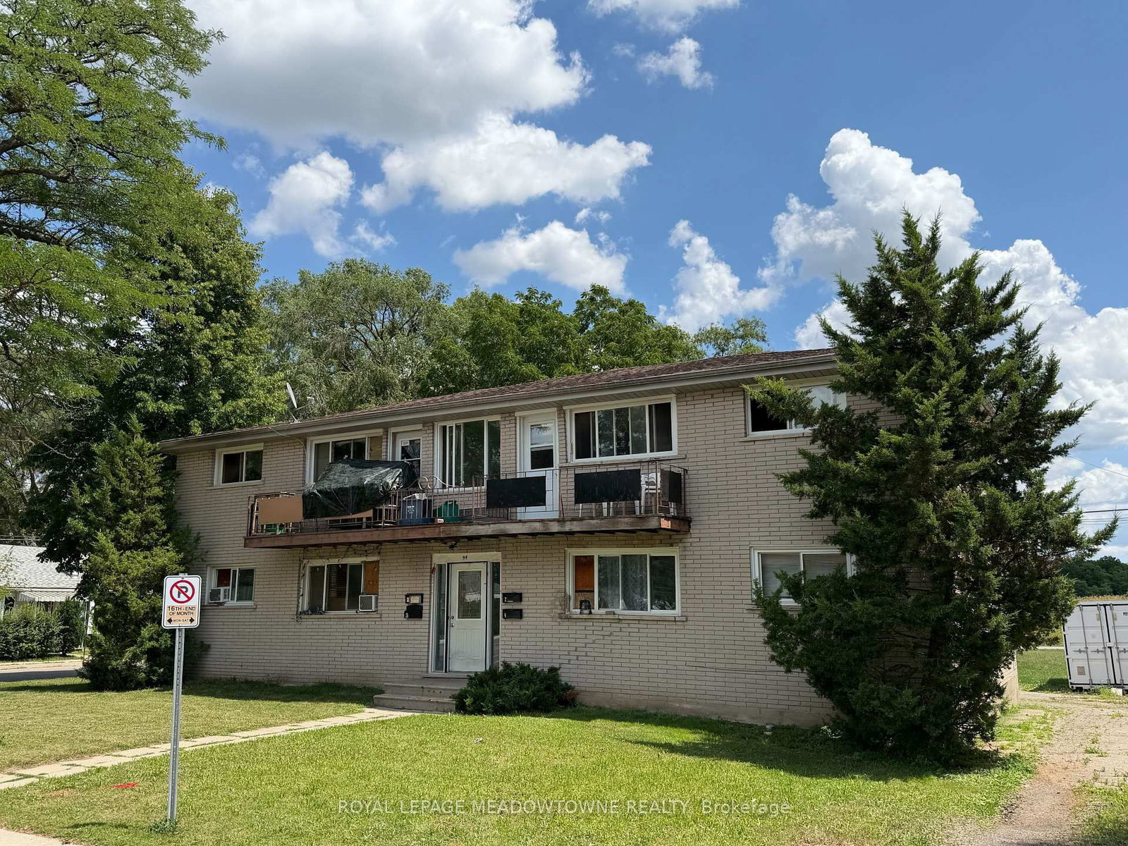 94 Sixth Avenue • Brantford, ON photo 78