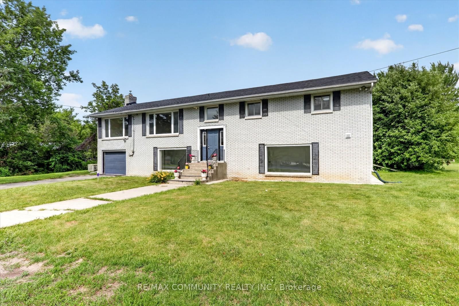 719 Old Highway 2 • Quinte West, ON photo 10