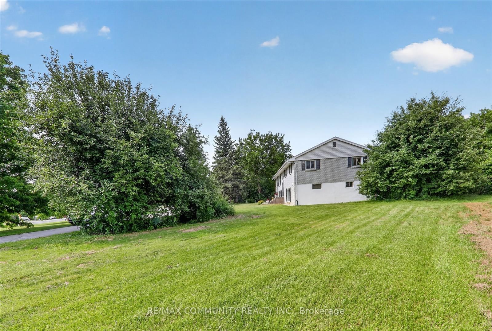 719 Old Highway 2 • Quinte West, ON photo 5