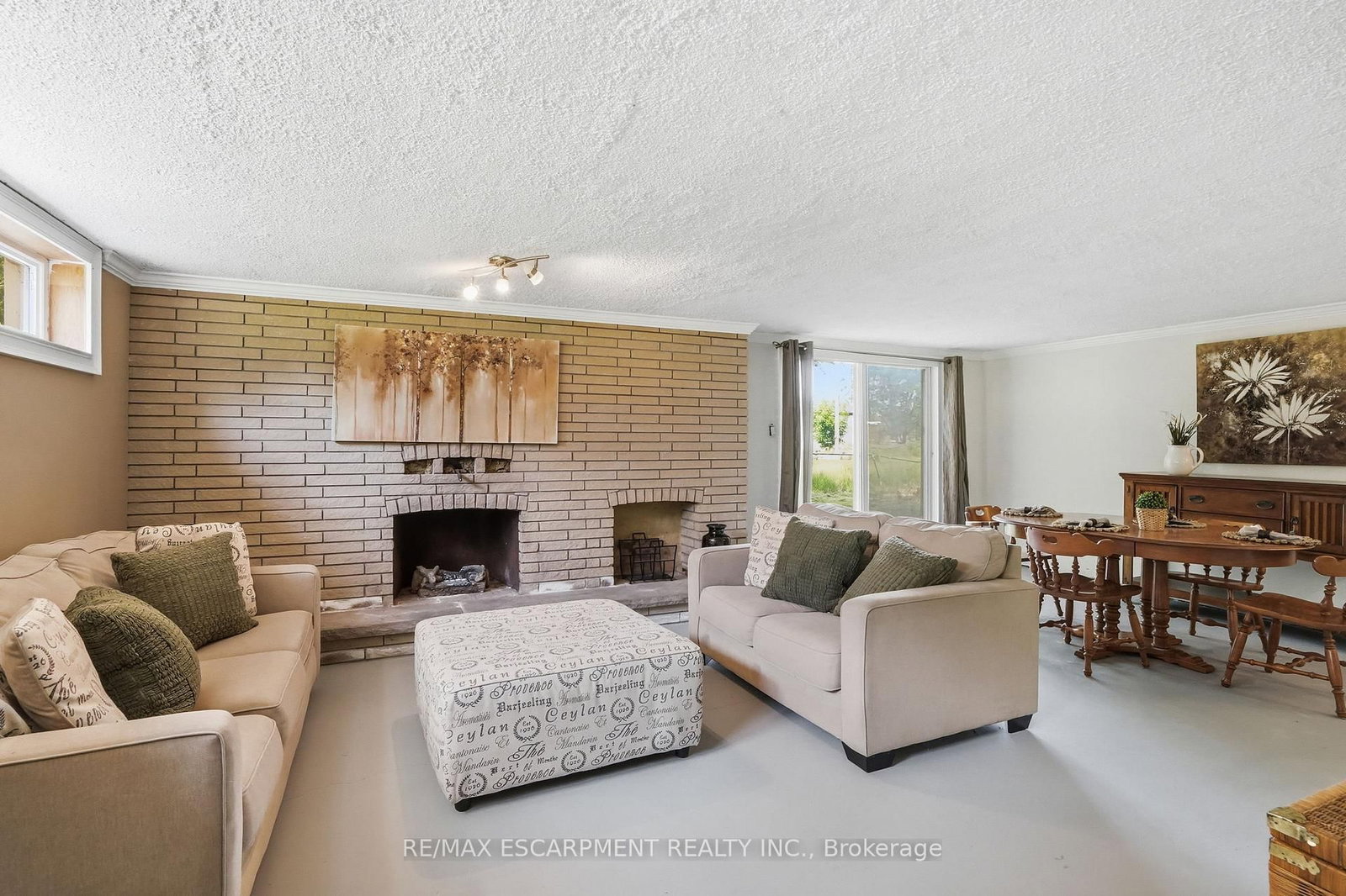 318 Freelton Road • Hamilton, ON photo 30