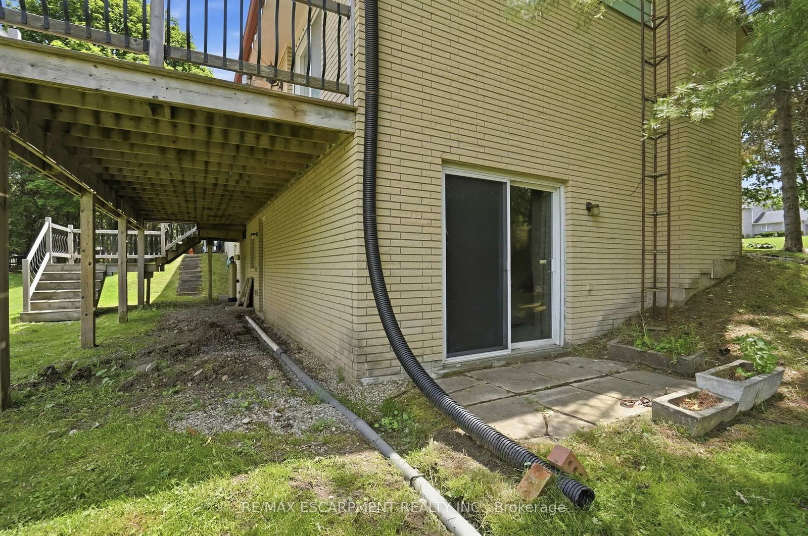 318 Freelton Road • Hamilton, ON photo 37
