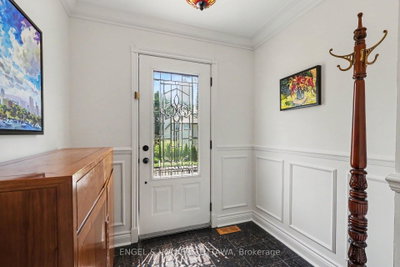 101 Ivy Crescent • Ottawa, ON photo 4