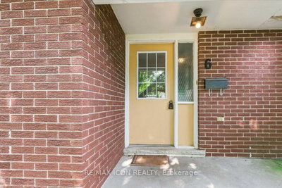 6 Tamarack Court — photo 5