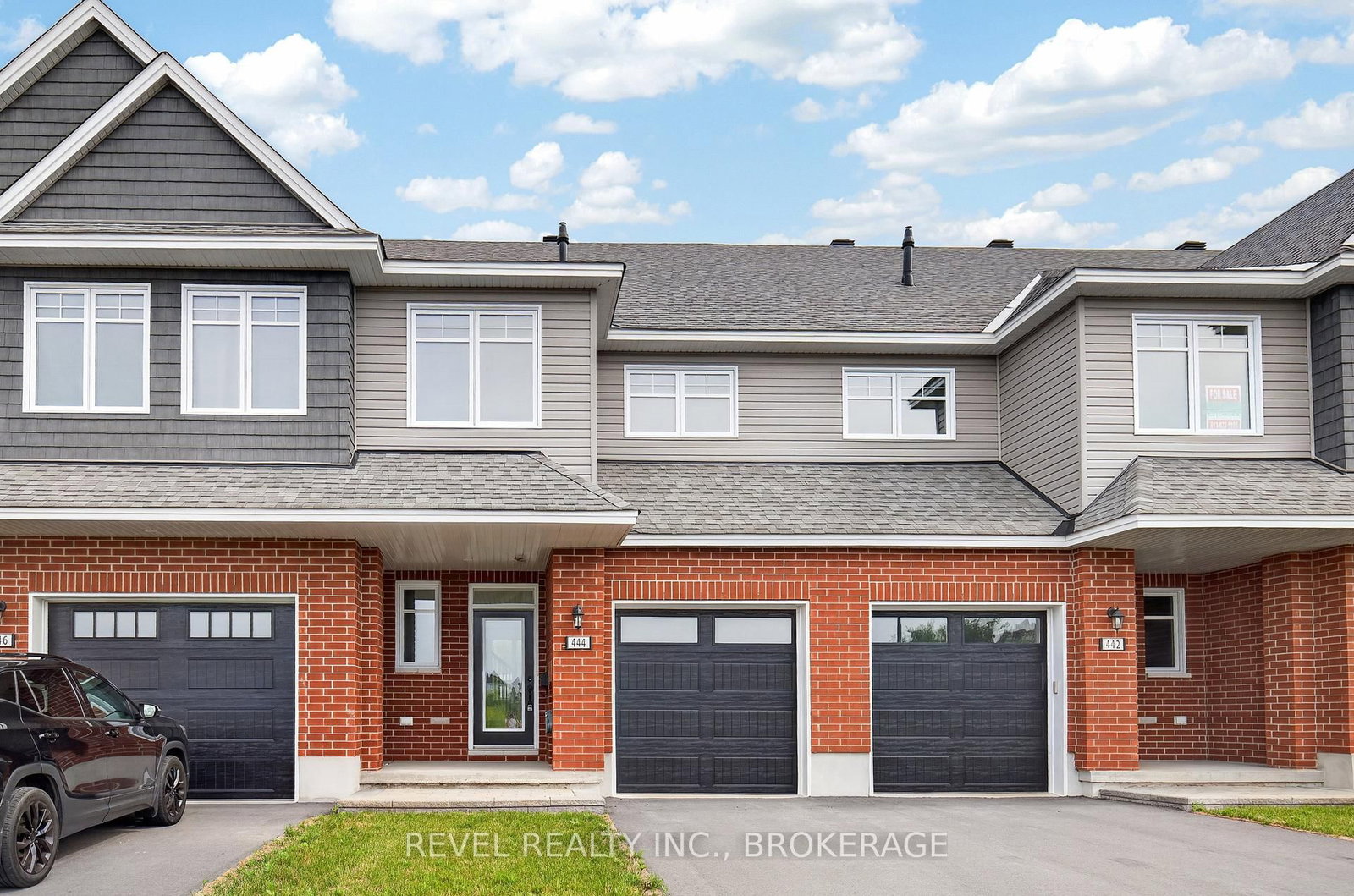 444 Buckthorn Drive • Kingston, ON photo 3