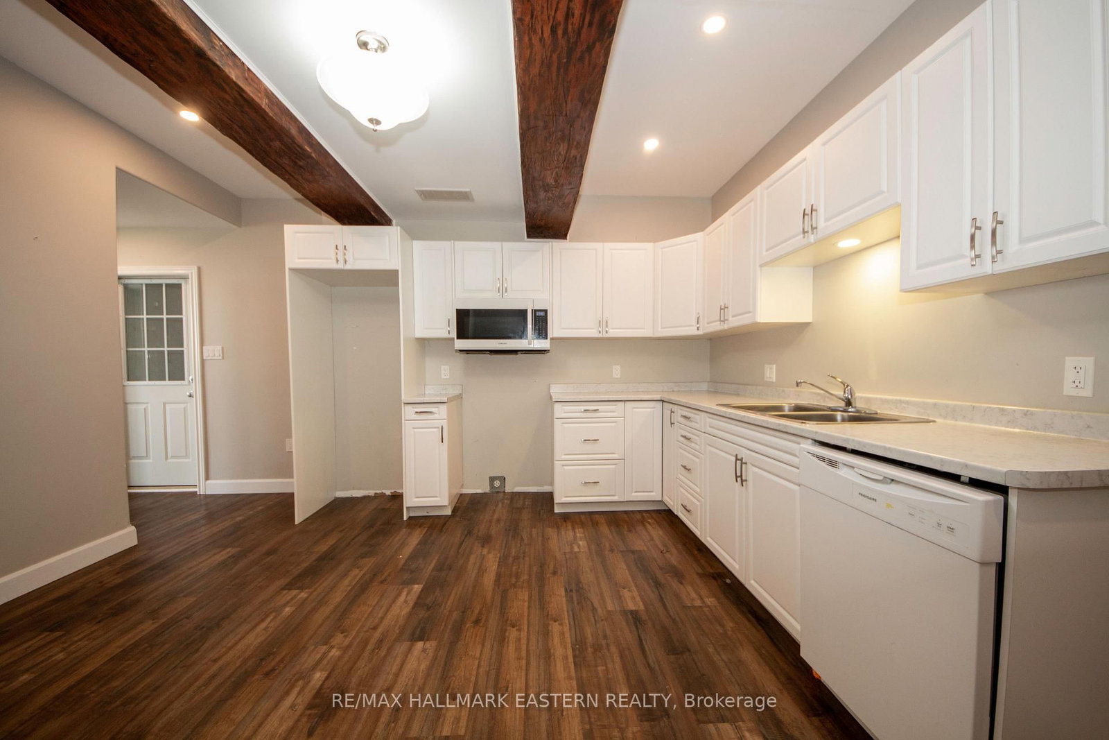 1624 Chemong Road • Selwyn, ON photo 16