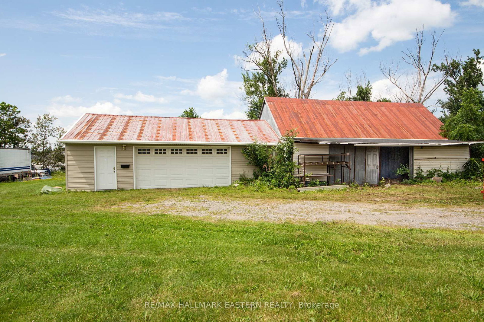 1624 Chemong Road • Selwyn, ON photo 6