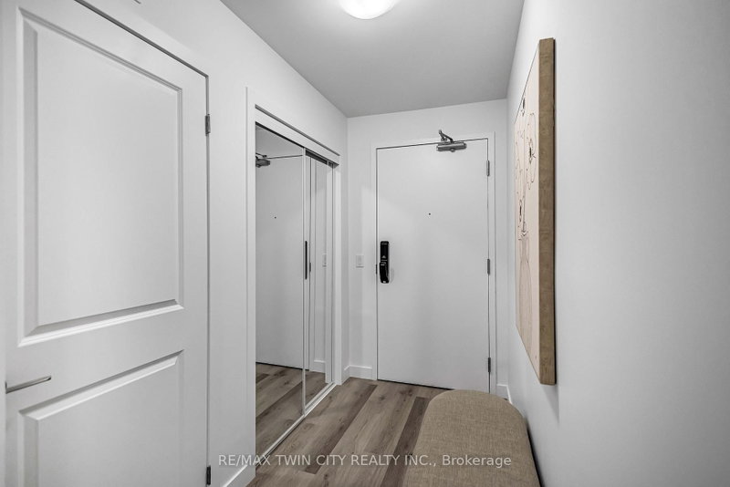 212 - 461 Green Road