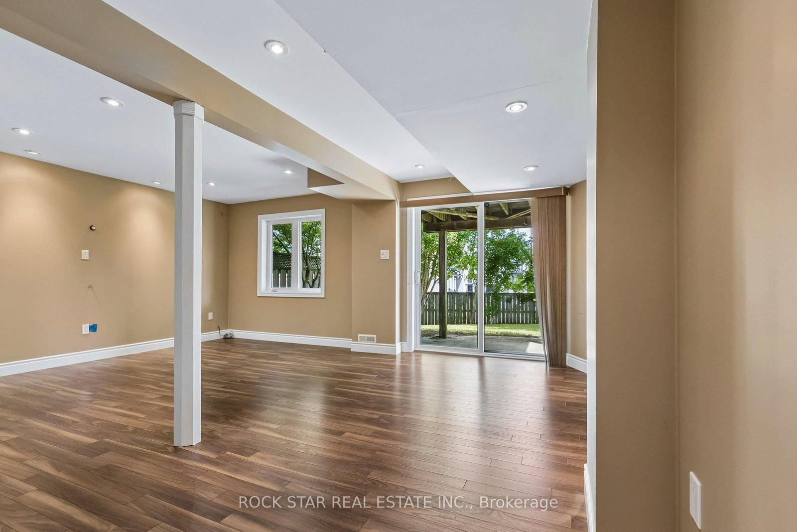 111 Bloomington Drive • Cambridge, ON photo 25