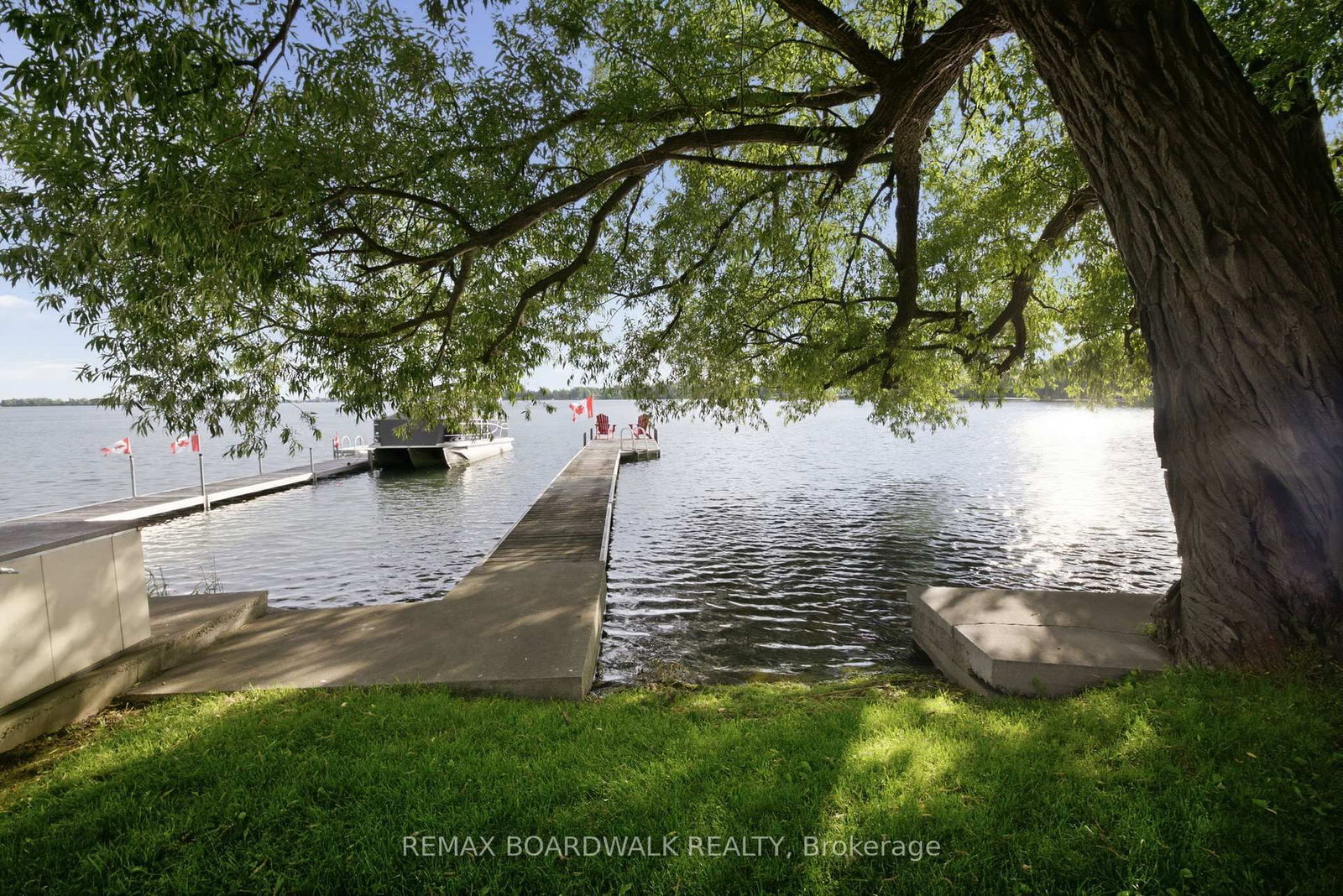 130 Bay Lane • Edwardsburgh/Cardinal, ON photo 3