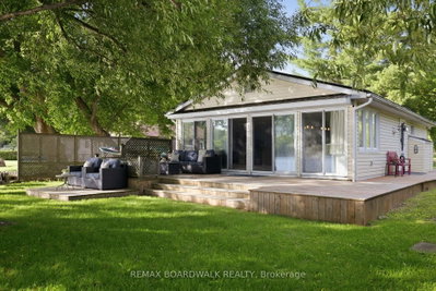 130 Bay Lane • Edwardsburgh/Cardinal, ON photo 6