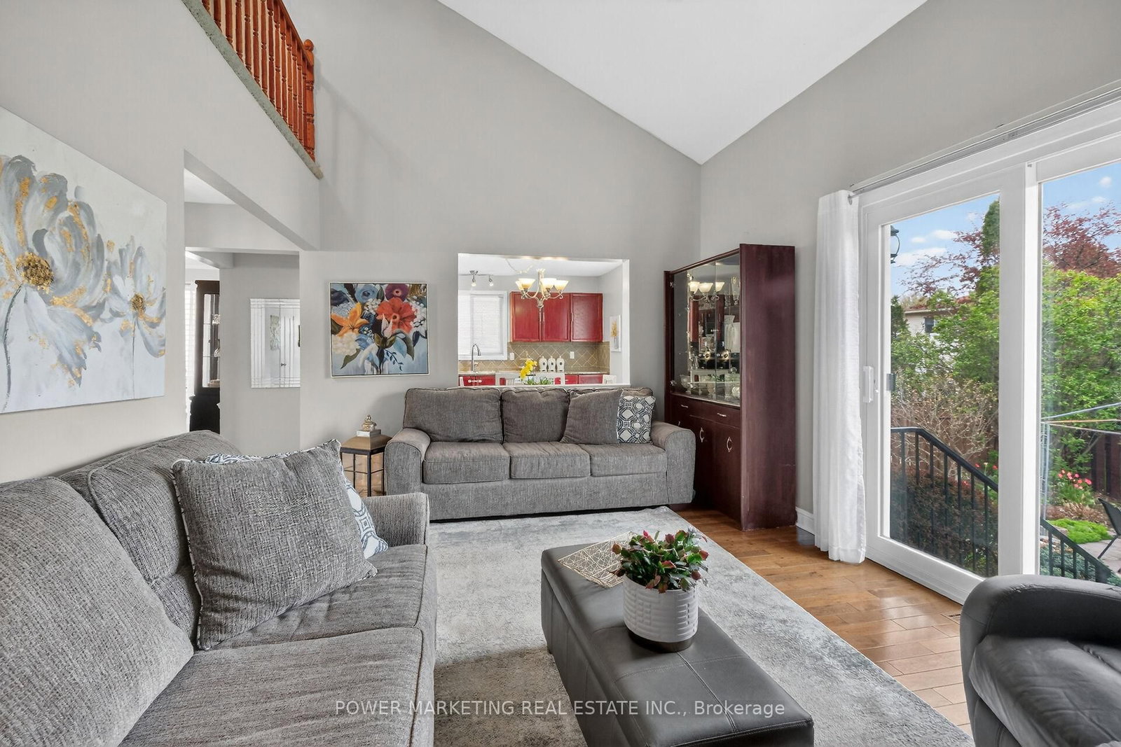 6451 VISENEAU Drive • Orleans, ON photo 16