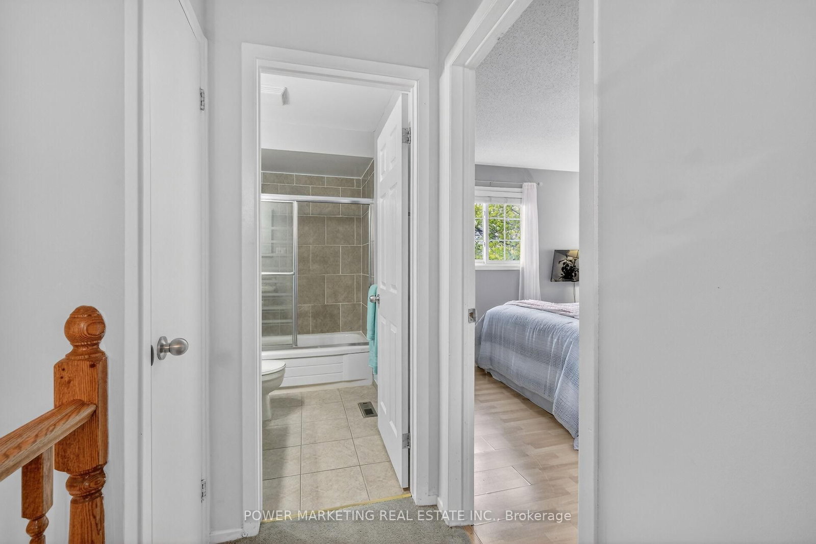 6451 VISENEAU Drive • Orleans, ON photo 24