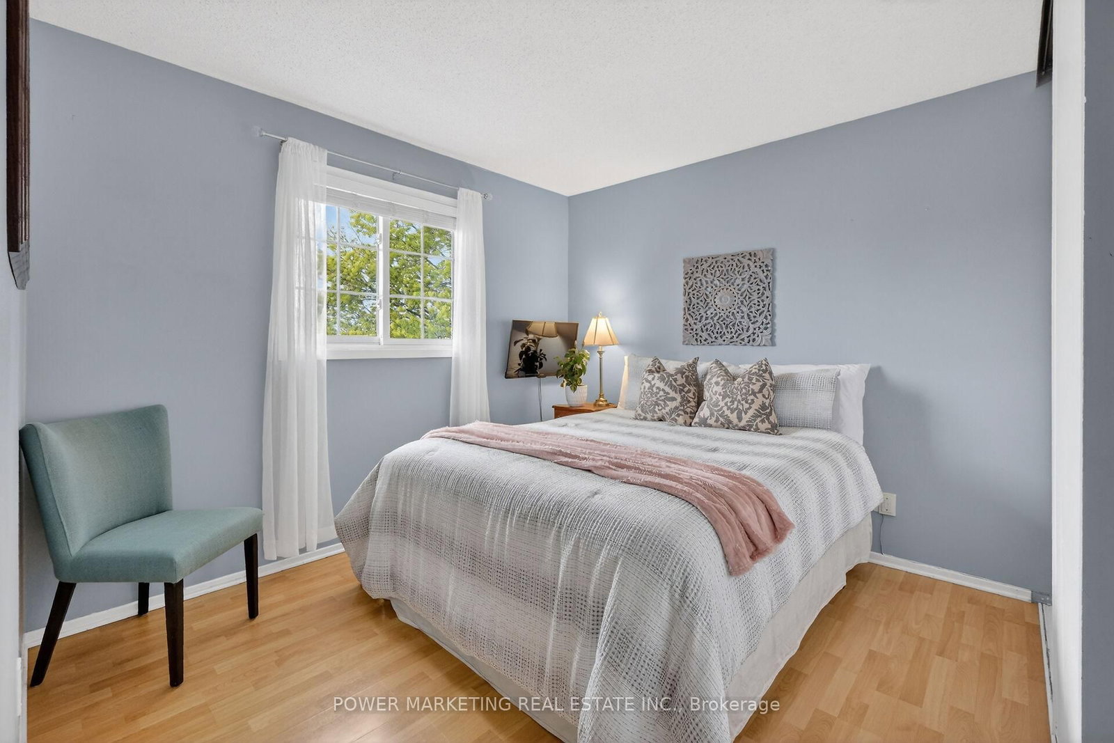 6451 VISENEAU Drive • Orleans, ON photo 25