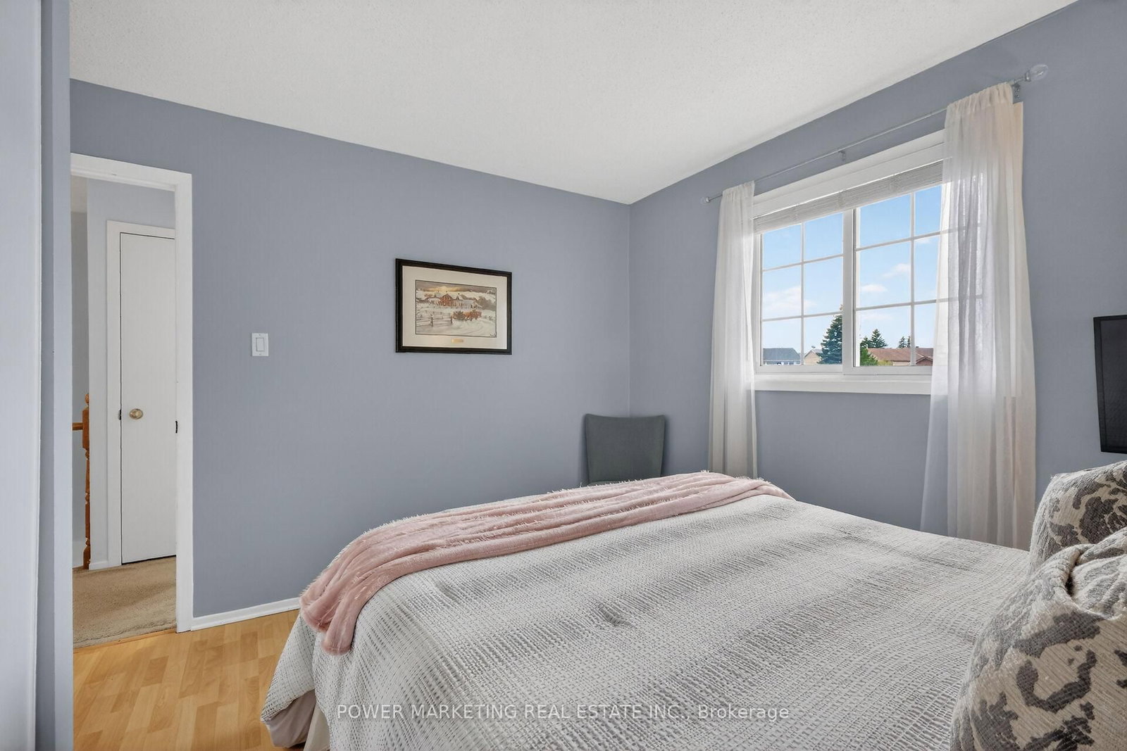 6451 VISENEAU Drive • Orleans, ON photo 26