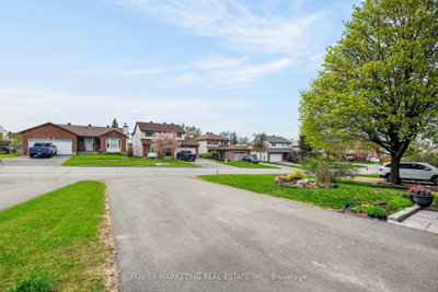 6451 VISENEAU Drive • Orleans, ON photo 3