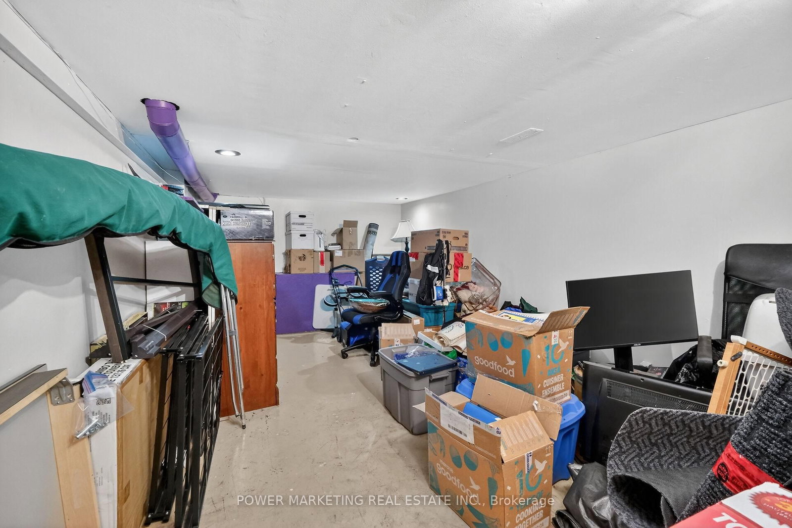 6451 VISENEAU Drive • Orleans, ON photo 35